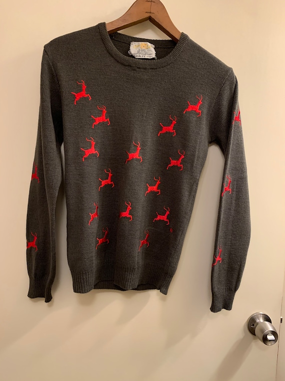 Vintage Christmas Reindeer Sweater Cyn-Les Shirlee