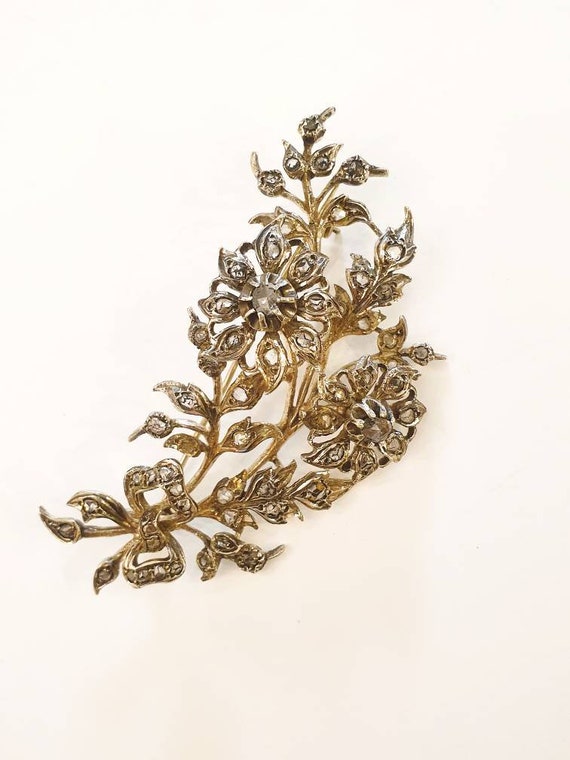 Rose cut diamond brooch