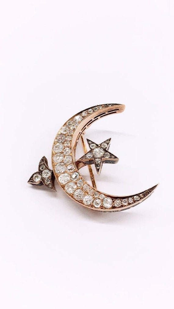 Crescent star diamond brooch