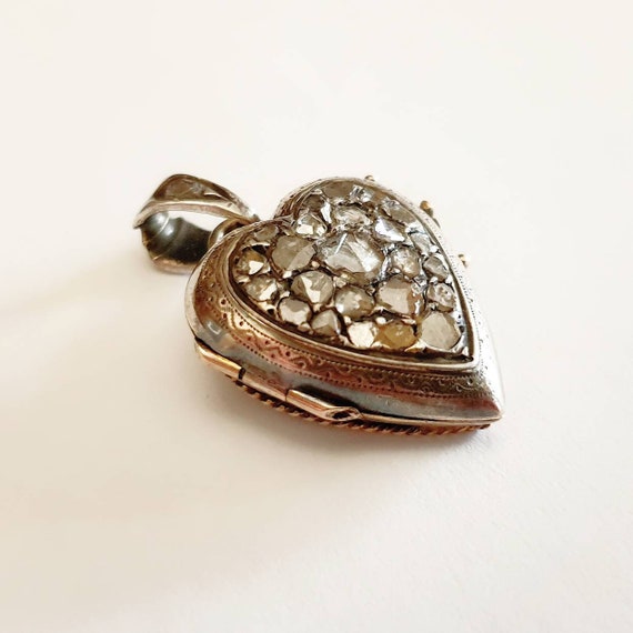 victorian heart locket pendant