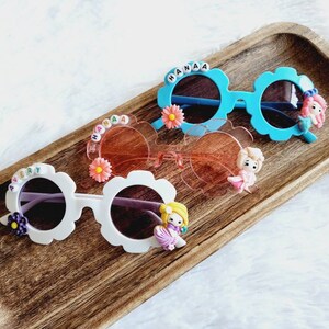 Custom personalized sunglasses for kids, sunnies, custom sunnies, flower girl gift, flower girl proposal, name sunglasses, toddler sunglass