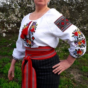 Romanian Embroidered Blouse for Women Ukrainian Ethnic - Etsy