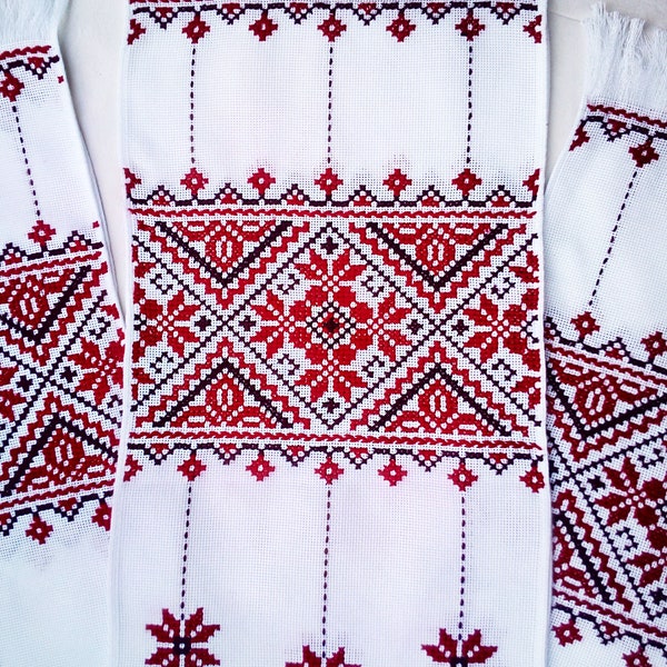 Rushnyk de mariage ukrainien brodé à la main serviette en coton slave point de croix broderie chemin de table rouge icône ethnique décor cadeau de Pâques