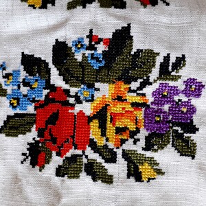 Chaussettes Brodées Ukrainiennes Vyshivanka - Taille 23 EU - Blanche - Neuf Avec étiquettes