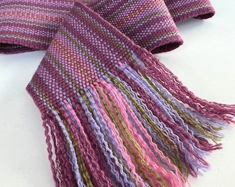 Lilac hand woven sash, Purple Ukrainian girdle belt, Wide 3" slavic waistband