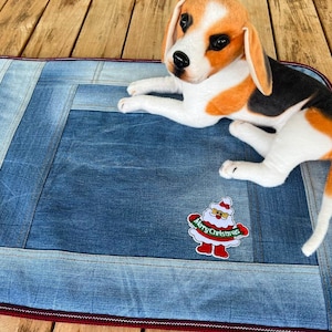 NEW! Recycled jeans pet mat, Sustainable patchwork denim bed for small dog, Quilted floor carpet, Eco-friendly chair cover, Christmas gift