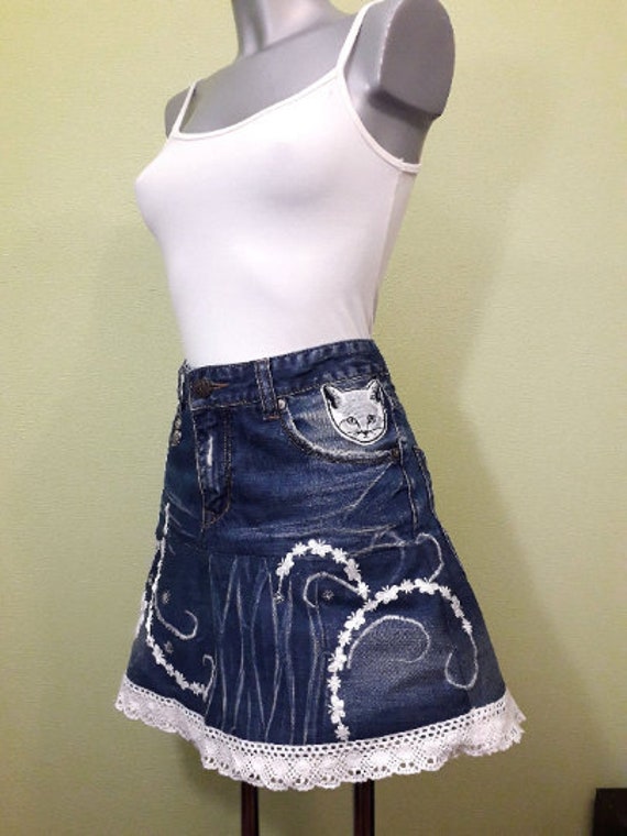 Upcycled Denim Laced Skirt Recycled Jeans Women Clothing Repurposed Blue  Boho Mini Skirt Eco-friendly Short Skirt Easter Gift for Cat Mom - Etsy
