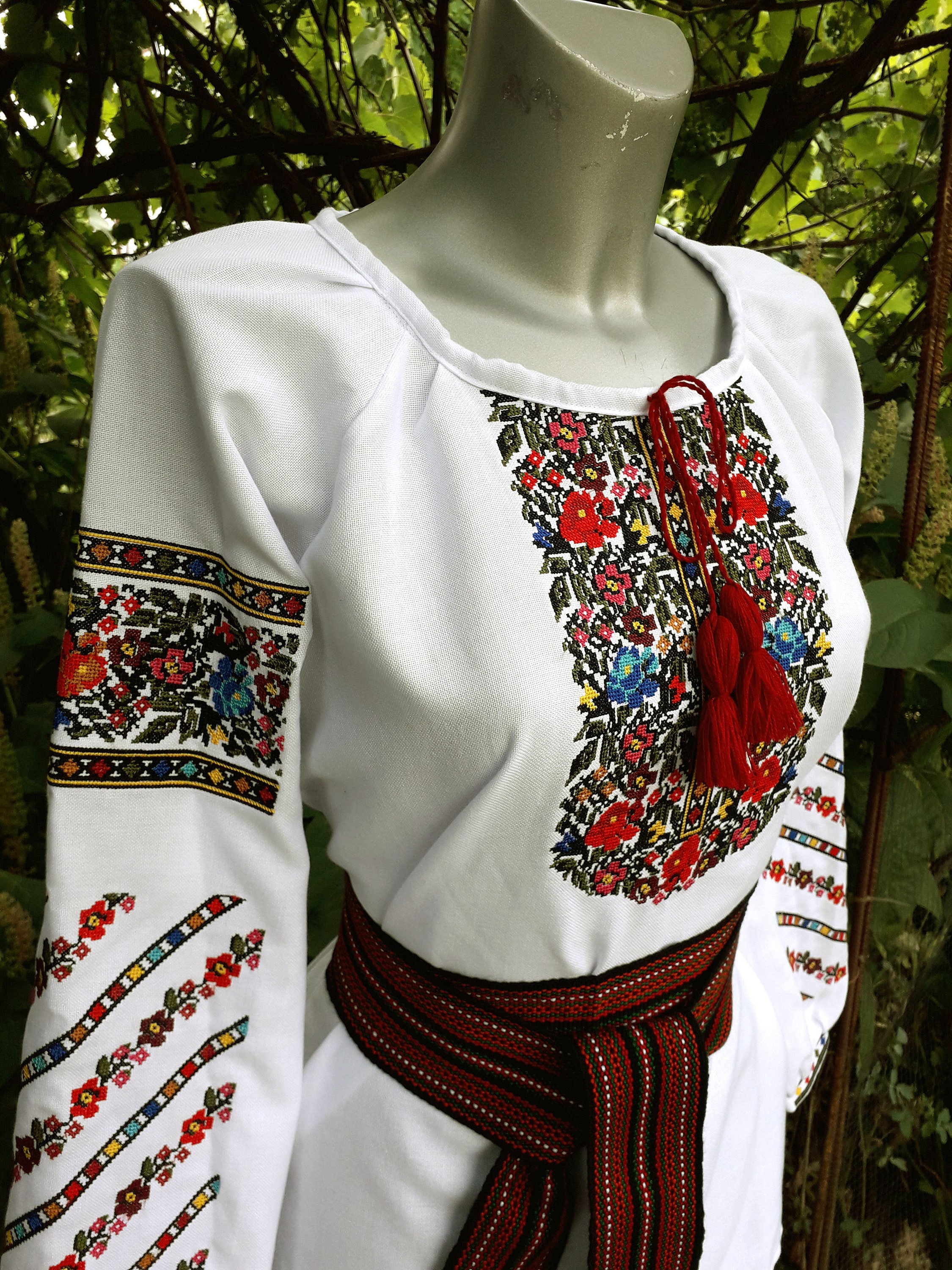 Moldova dress France