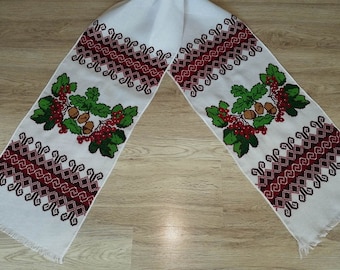 Hand embroidered ukrainian wedding towel Slavic cross stitch embroidery Oak leaves & red berries Ethnic table runner Folk Christmas gift