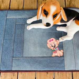 NEW! Recycled jeans cat mat, Sustainable patchwork denim bed for small dog, Quilted floor carpet, Eco-friendly chair cover, Gift for pet
