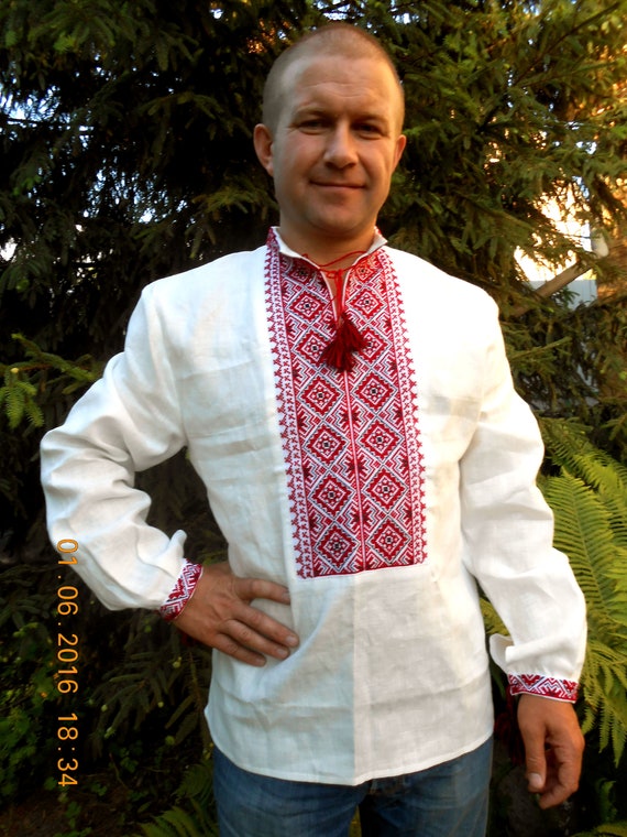 Camicia ucraina ricamata a mano per uomo Costume da sposa in lino biologico bianco Ricamo a punto croce rosso slavo Regalo di Natale etnico Etsy Italia