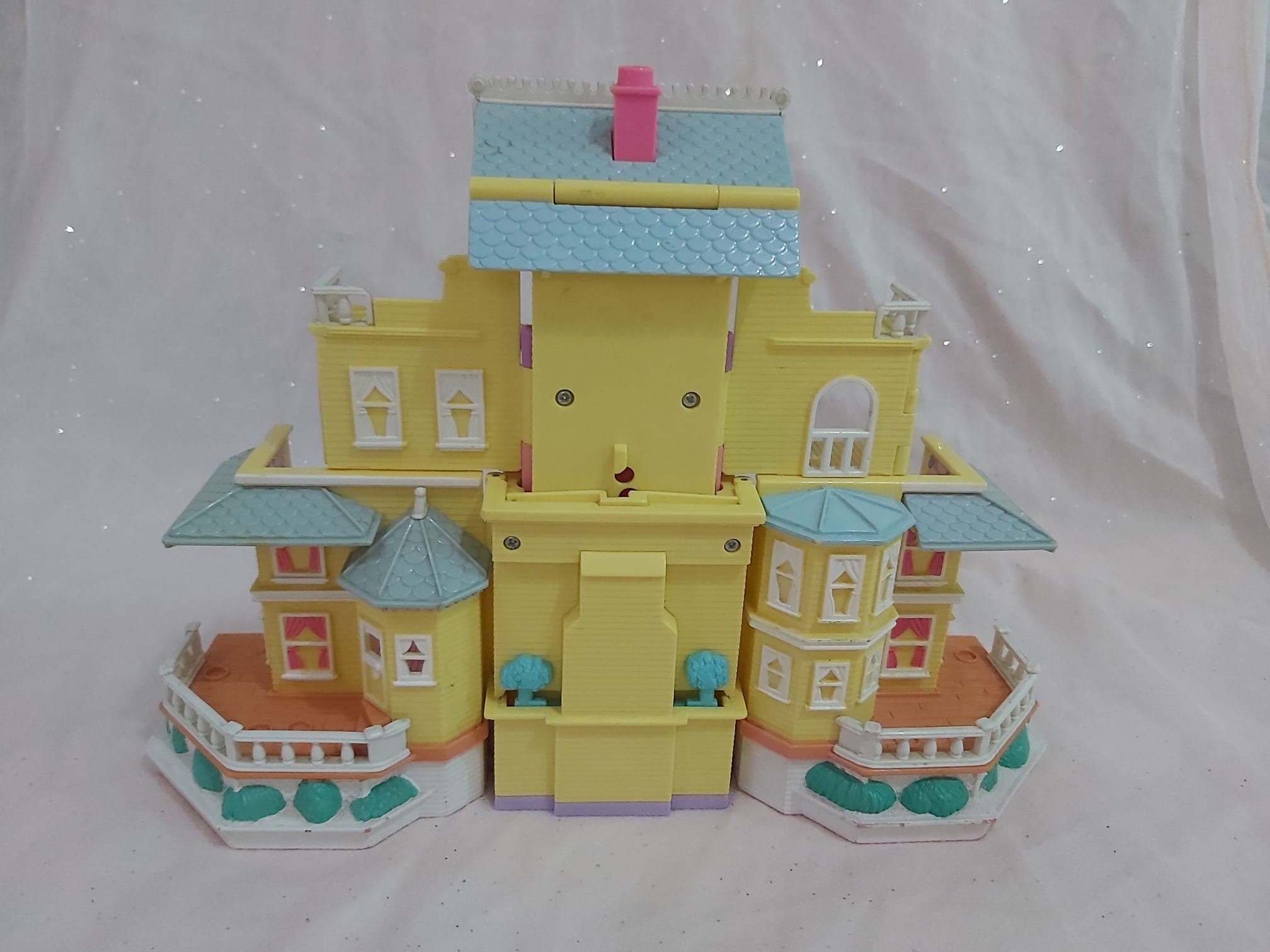 Polly pocket yellow house discount
