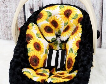 GLENLCWE Sunflower Car Seat Head Rest Cover,Sunflower Seat Headrest Cover Decoration,Set of 2 GLENLCWE Sunflower Car Seat Head Rest Cover,Sunflower Seat Headrest Cover Decoration,Set of 2