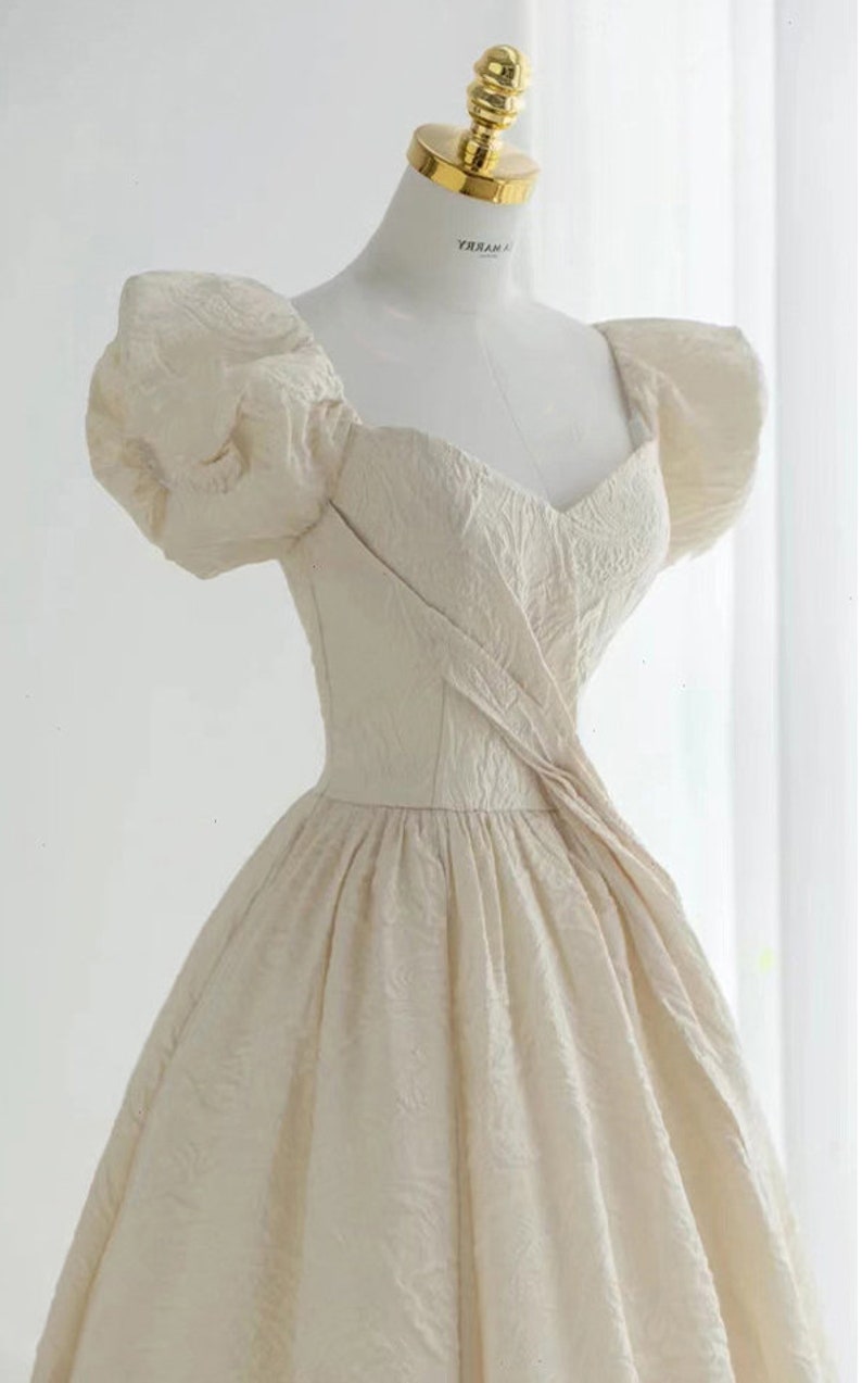 Ivory Elegant Prom Dress, Palace Style Evening Dress, Vintage Formal Gown, Puff Sleeves Princess