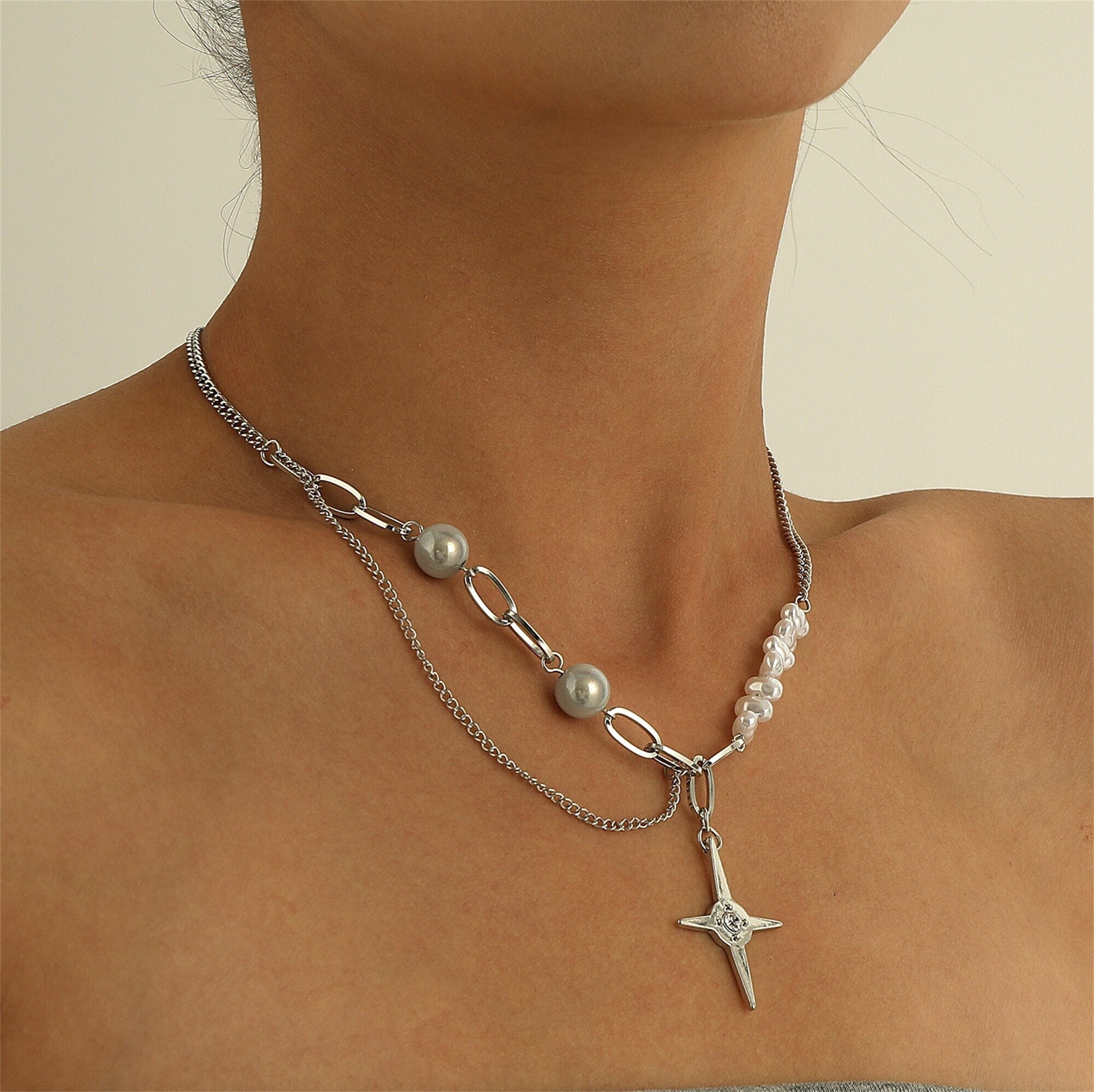 Four Star Necklace - Etsy