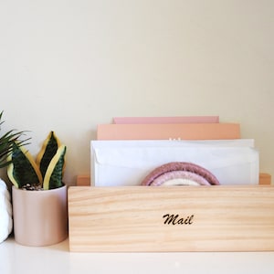 Mail Organiser (Pine, 30cm) - Letter Holder, Gift for Families, Home Office Desk Organiser, Entryway Organizer, Housewarming Gift