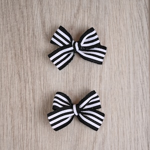 Black & White Ribbon Bows | girl bow | pigtail bows | headband | alligator clip | toddler bow | matching bows | simple bows | stripe bows