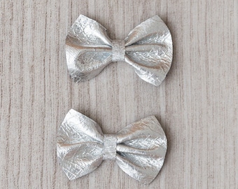 Silver Faux Leather Pigtail Bows | girl bows | matching pigtail bows | snap | alligator clip | pigtail bows | silver bows | faux leather bow