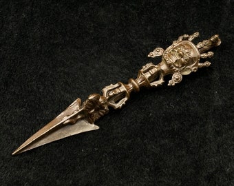 Wunderschöne Vintage tibetische Buddhismus Messing Dorje Vajra Phurba Dolch Pferdestatue