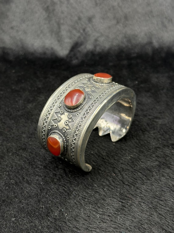 Ice Blue Agate Very Rare Vintage Native American Navajo Sterling Silver Bracelet Old Ice Blue Agate Very Rare Vintage Native American Navajo Sterling Silver Bracelet Old