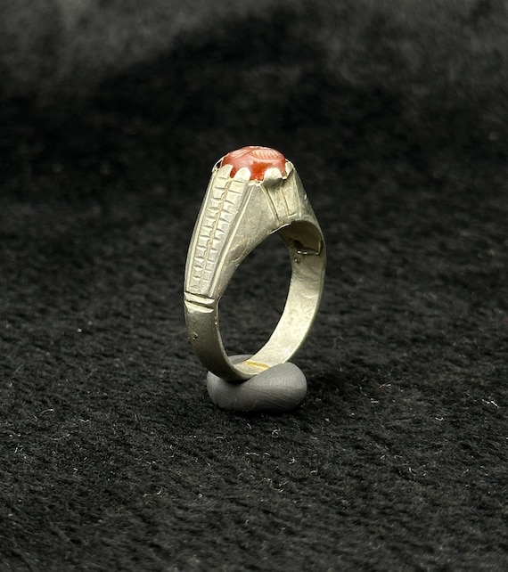 Beautiful Handmade Silver Rare Ring With Intaglio… - image 1