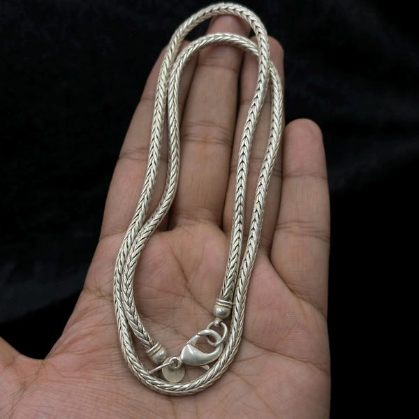 Vintage Handmade Good Design Tibetan Silver Snake Chain Necklace