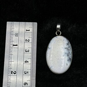 Pingente vintage artesanal em prata de lei com pedra de opala dendrítica natural. imagem 5