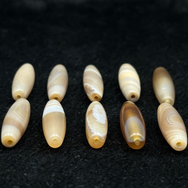 Lot 10 Pieces Long Ancient Greco Bactrian Banded Agate Stone Dzi Bead