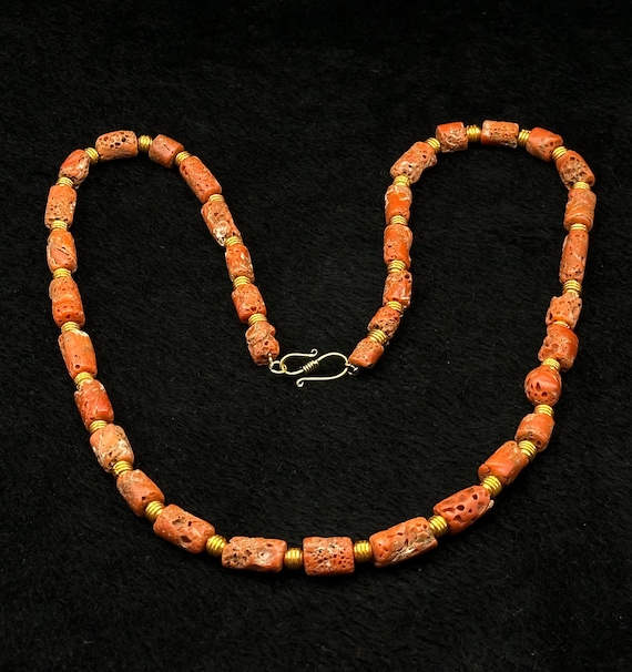 Ancient Beautiful Red Natural Coral And 18k Gold … - image 2