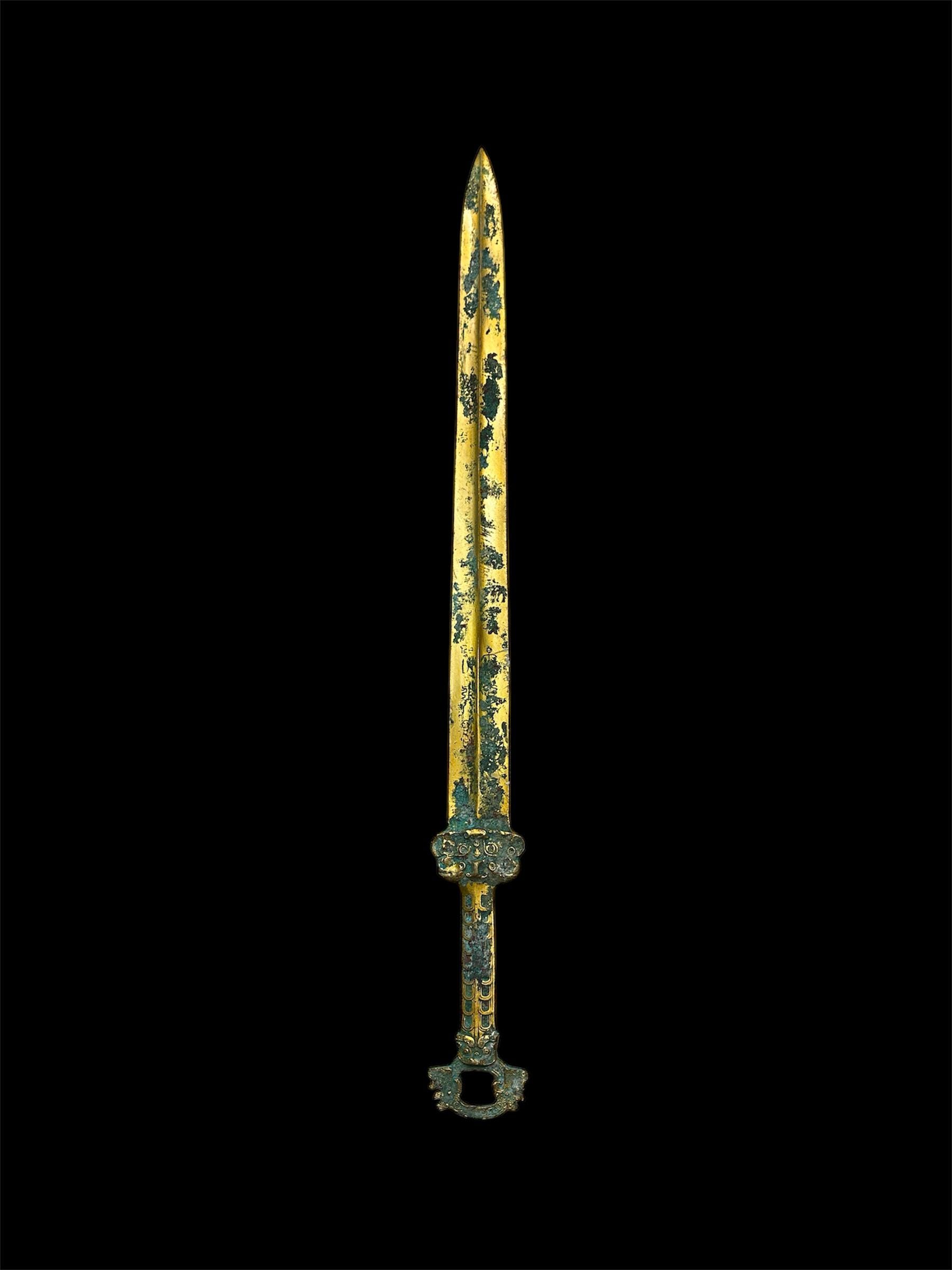 青銅剣　青銅　旧出し 美しいデザインの古代ローマの古い青銅の金メッキのユニークな剣