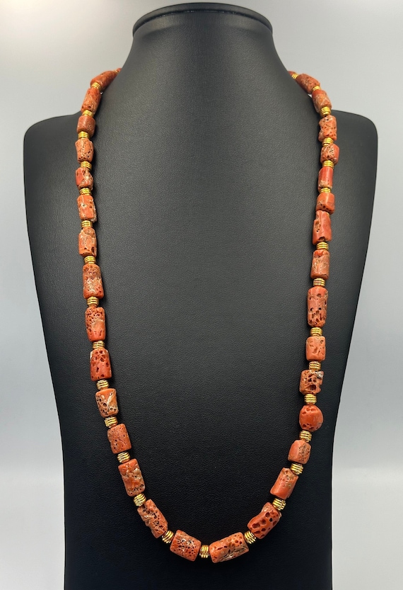 Ancient Beautiful Red Natural Coral And 18k Gold … - image 1