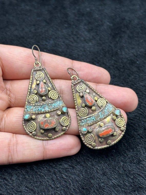 Vintage Tibetan Nepalese Beautiful Earring With N… - image 2