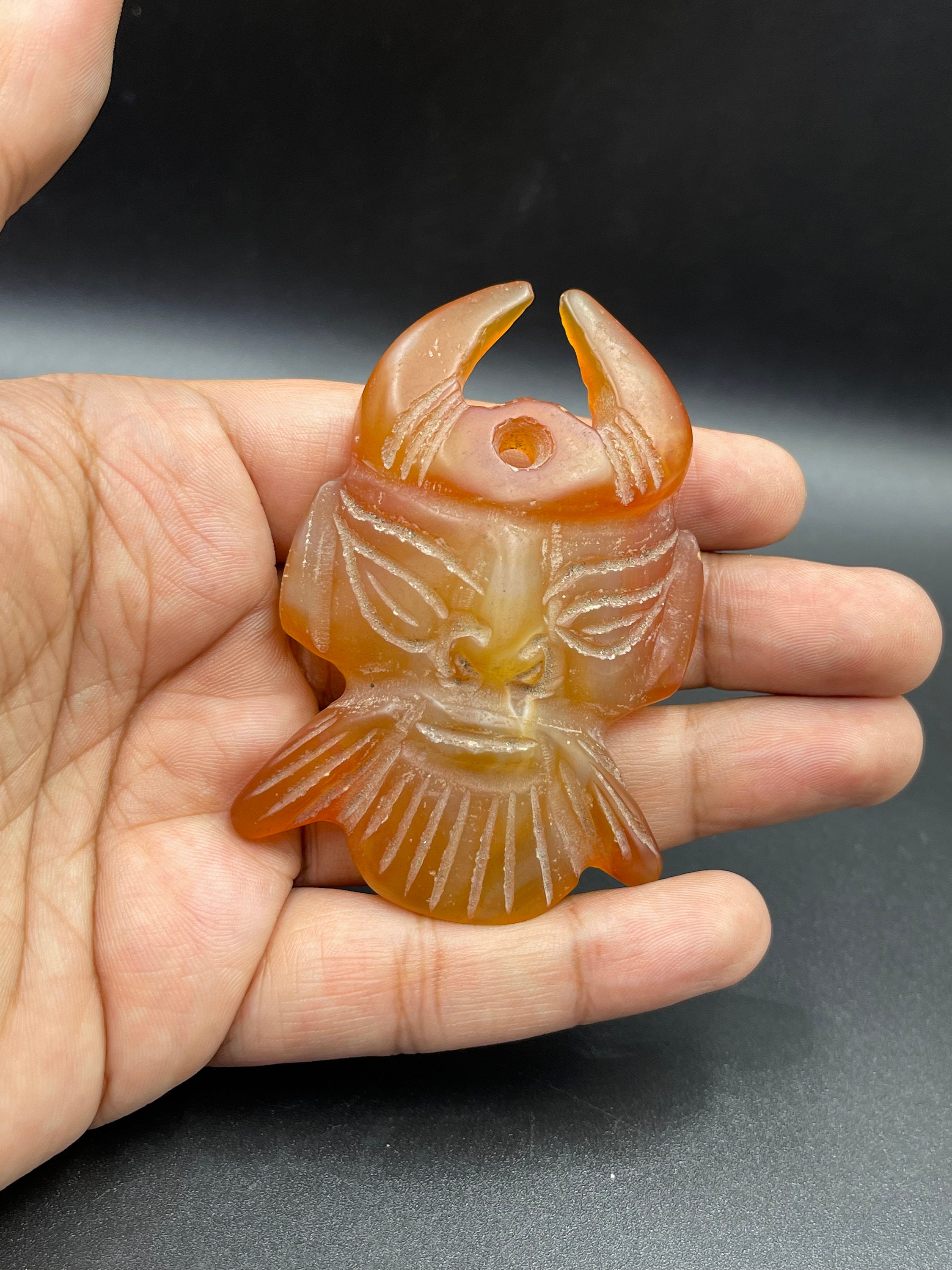 アンティーク中国紅山文化古い赤瑪瑙彫刻人面ペンダント - Etsy 日本