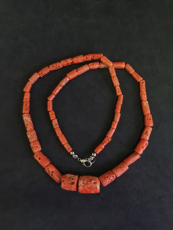 Ancient Beautiful Old Red Natural Coral Beads Nec… - image 4