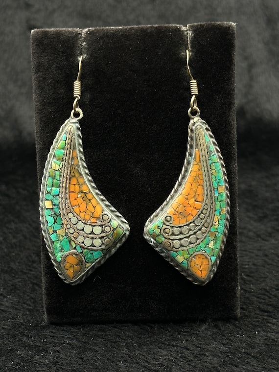 Vintage Tibetan Nepalese Beautiful Earring With N… - image 1