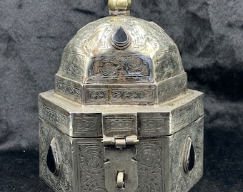 Antique Islamic Silver Plated Khorasan Box With Black Agate Stone Beautiful Art From Afghanistan