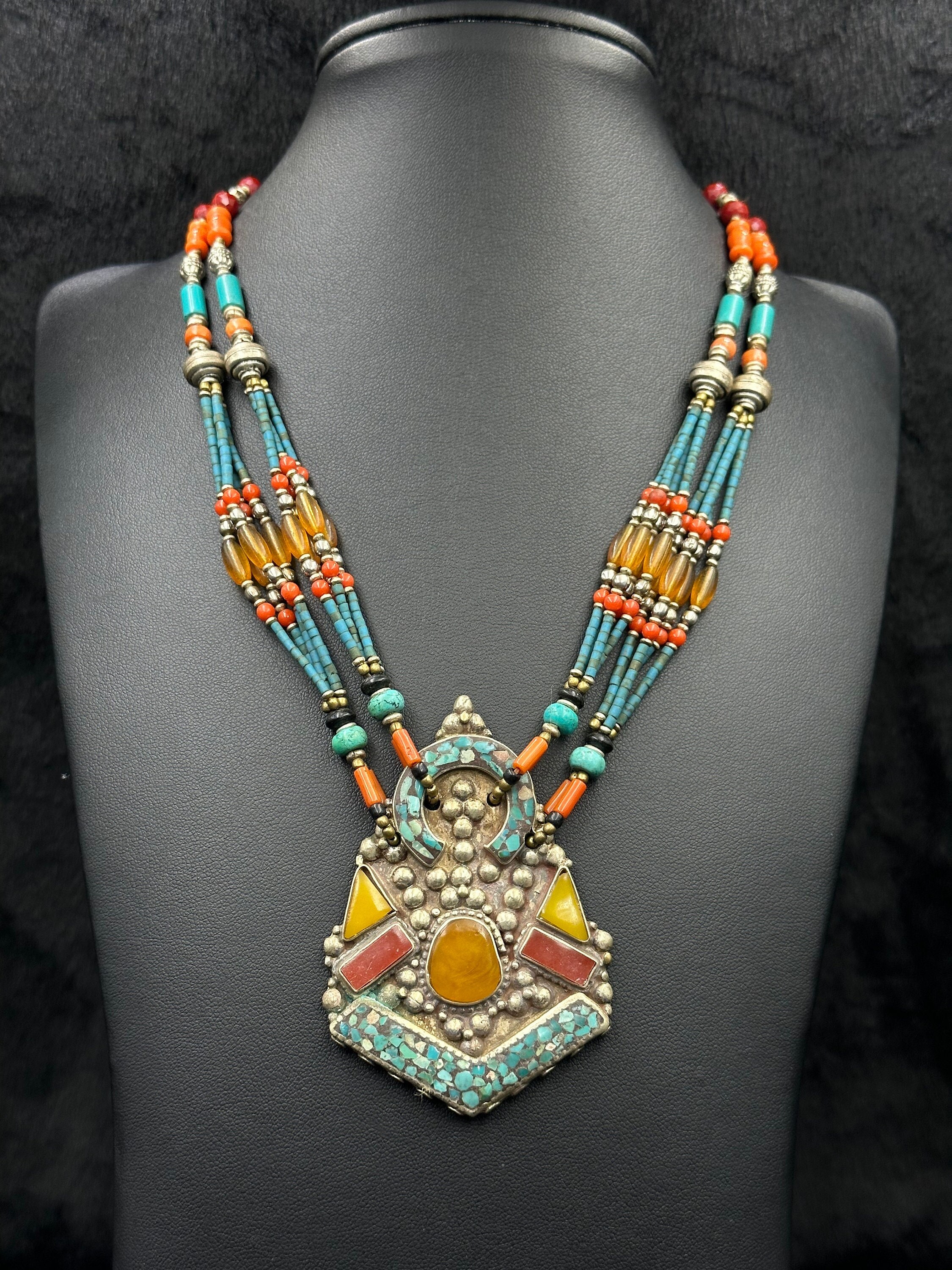 【a-70】　Old new Tibetan style necklace Rare Design Handmade Tibetan Vintage Necklace With Natural