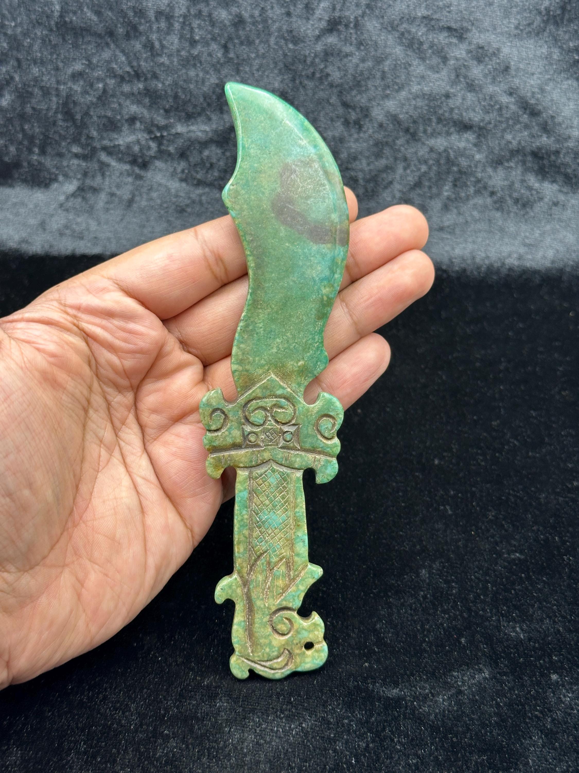 古い翡翠彫り　ガチョウ ユニークなヴィンテージの中央アジアの古い翡翠石彫刻ナイフ（ドラゴン