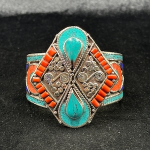 Beautiful Tibetan Silver Nepalese Cuff Bangle With Turquoise Coral And Lapis Lazuli Stone