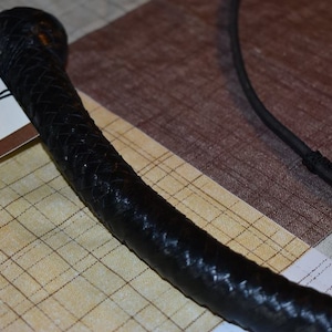 Snake whip