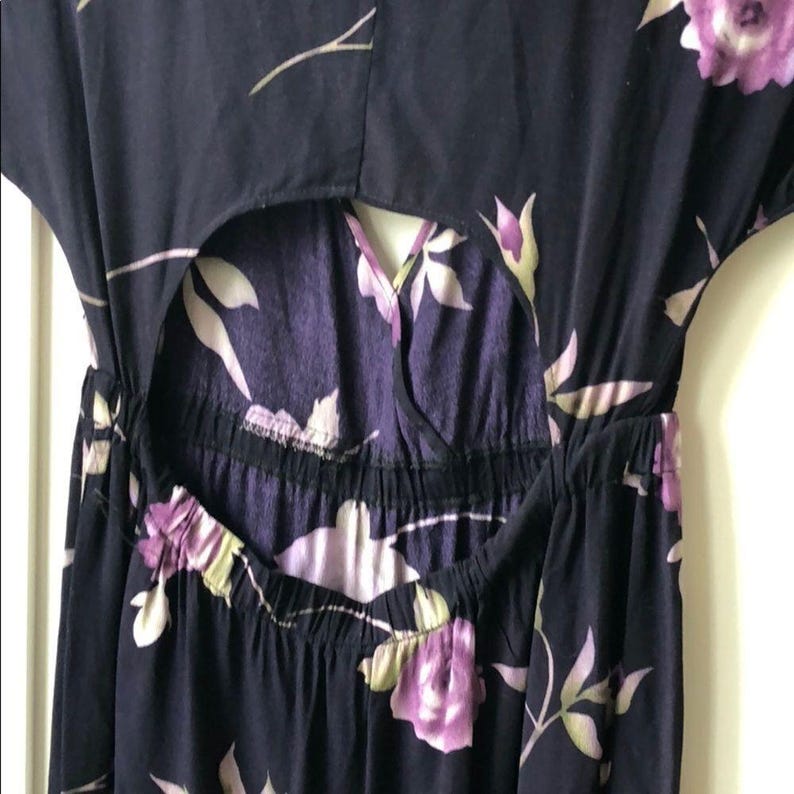 Vintage Urban outfitters Urban Renewal Floral Dress Y2K Cut Out Back Navy image 7