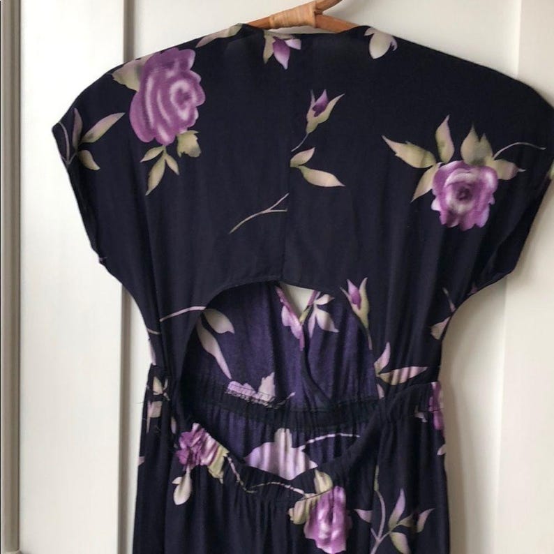 Vintage Urban outfitters Urban Renewal Floral Dress Y2K Cut Out Back Navy image 8