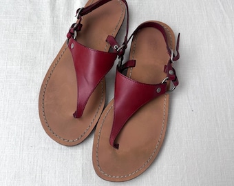 GAP Vintage Burgundy Red Leather Thong Slingback Sandals Flat Women Y2k