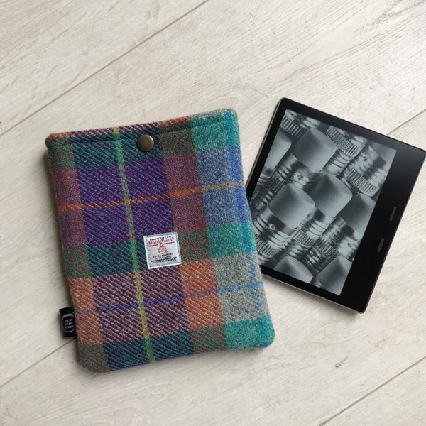 Harris Tweed Oasis kindle cover - 32 patterns to choose from