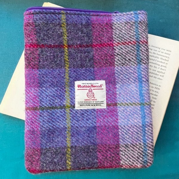 Harris Tweed®  book sleeve with zip closure - 18 different patterns available
