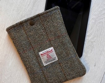 Harris Tweed Paperwhite kindle cover - 32 patterns to choose from