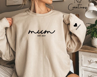 MUM sweatshirt, custom Date name on sleeve jumper, Personalised mama est sweater,  Mothers day gift, Est date mum sweater, gift for her