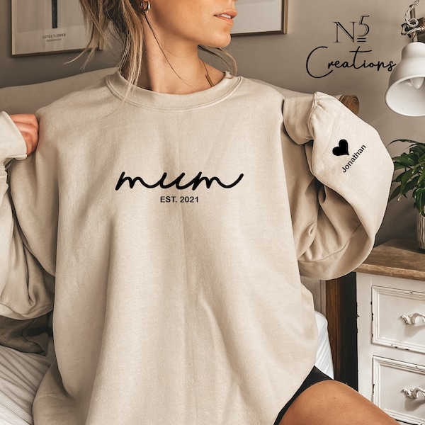 MUM sweatshirt, custom Date name on sleeve jumper, Personalised mama est sweater,  Mothers day gift, Est date mum sweater, gift for her