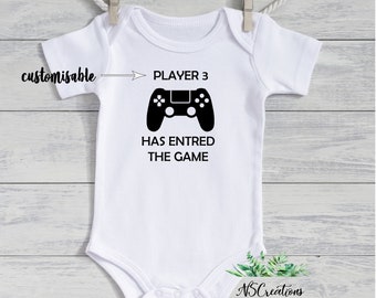 Player 3 has entered the game pregnancy reveal bodysuit/ gaming baby announcement romper/ announcement shirt/ baby personalized gift/ gender