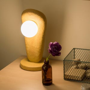 Ceramic Side table lamp, Table Lamp Unusual, Minimalist Small Table Lamp,  Small Ceramic Bedside lamp, Table Lamp Simple, Clay Lamp